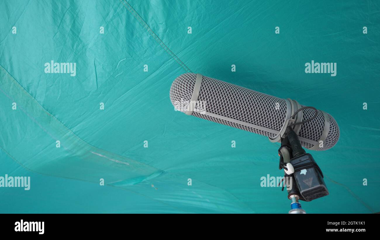 Mic boom type hires stock photography and images Alamy