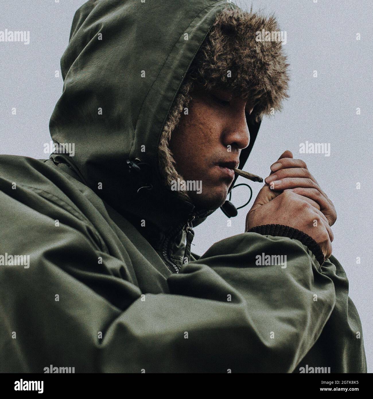 Young men smoking weed hi-res stock photography and images - Alamy