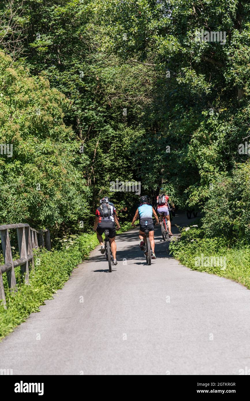 Bike Routes And Bike Tours On Leisurely Bike Paths Bike Rental Stock