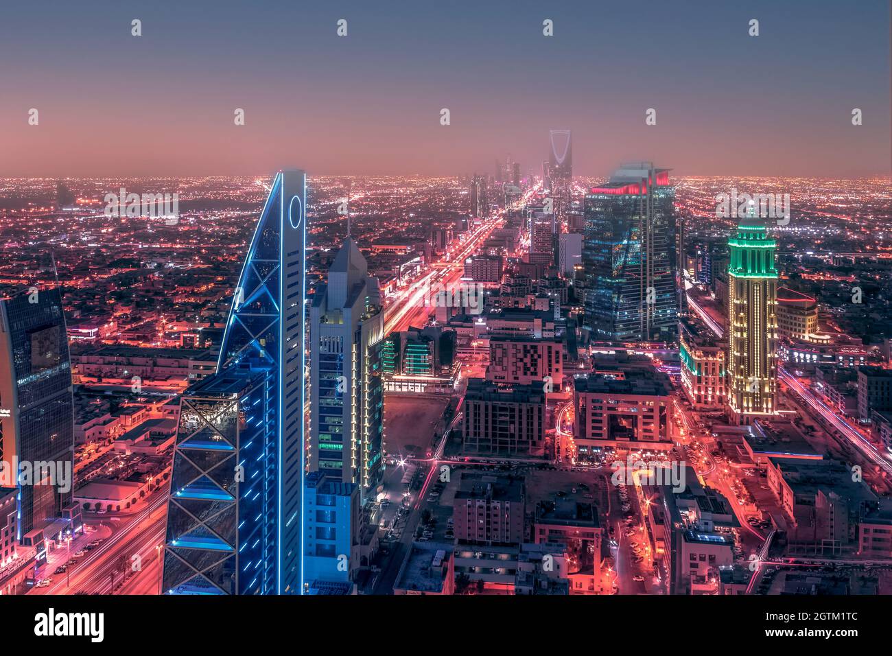 Riyadh cityscape sunset hi-res stock photography and images - Alamy