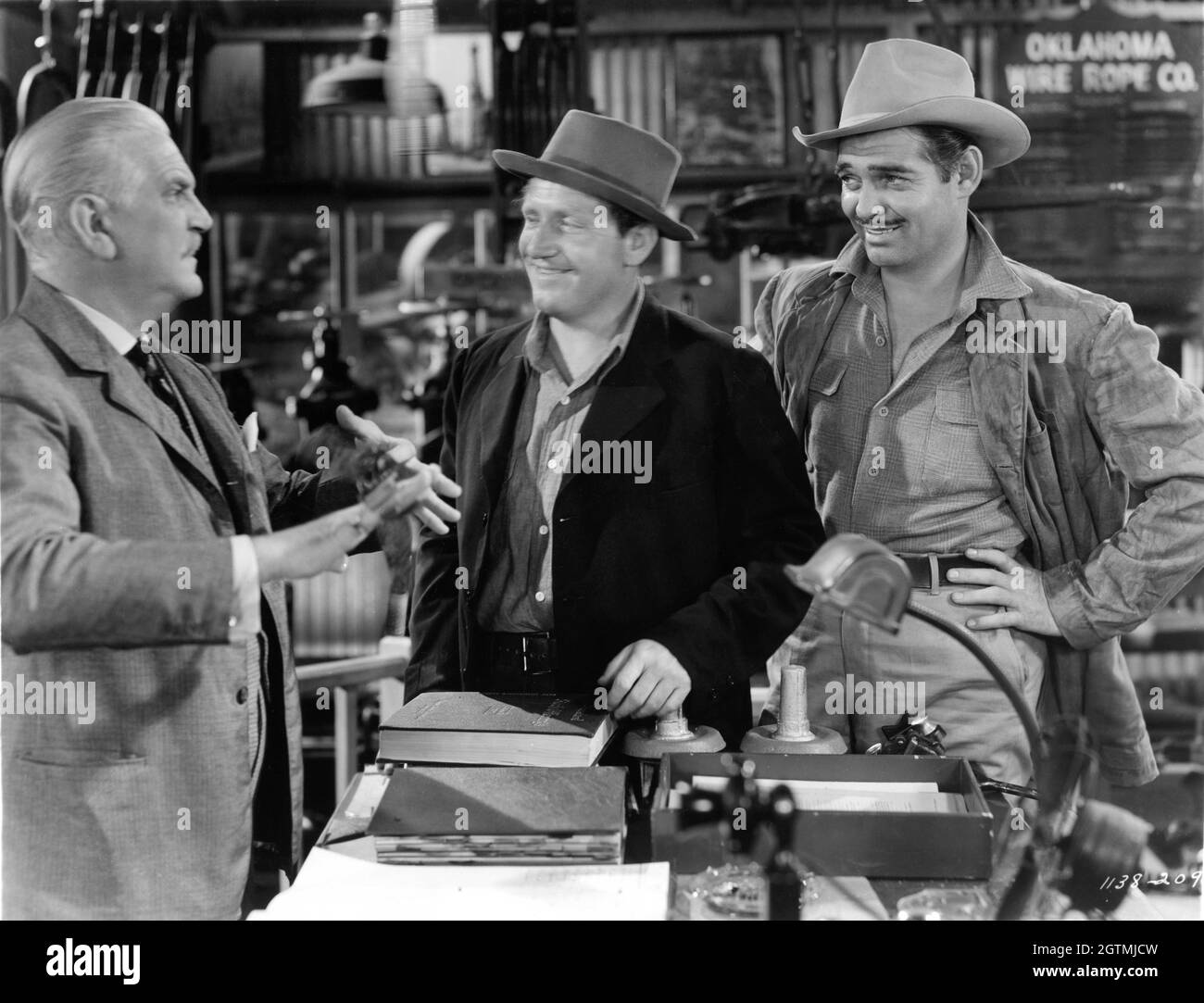 FRANK MORGAN SPENCER TRACY and CLARK GABLE in BOOM TOWN 1940 director JACK CONWAY screenplay John Lee Mahin based on a story by James Edward Grant gowns Gilbert Adrian music Franz Waxman Metro Goldwyn Mayer Stock Photo