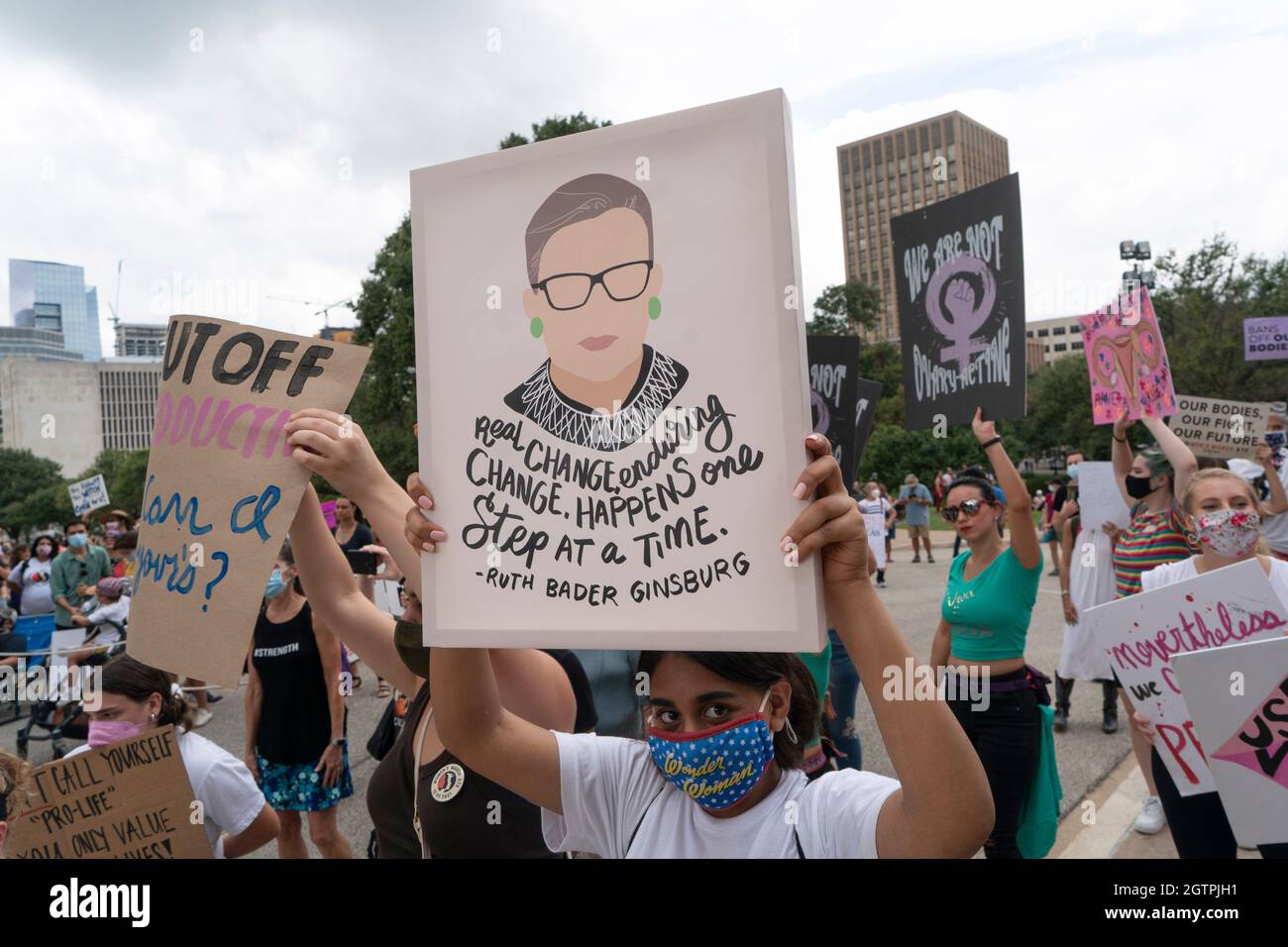 Austin, Texas USA, October 2 2021: Several thousand Texas women rally at the Capitol south steps to protest recent Texas laws passed restricting women's right to abortion. A restrictive Texas abortion law makes it a crime to have an abortion after six weeks in most cases. Credit: Bob Daemmrich/Alamy Live News Stock Photo