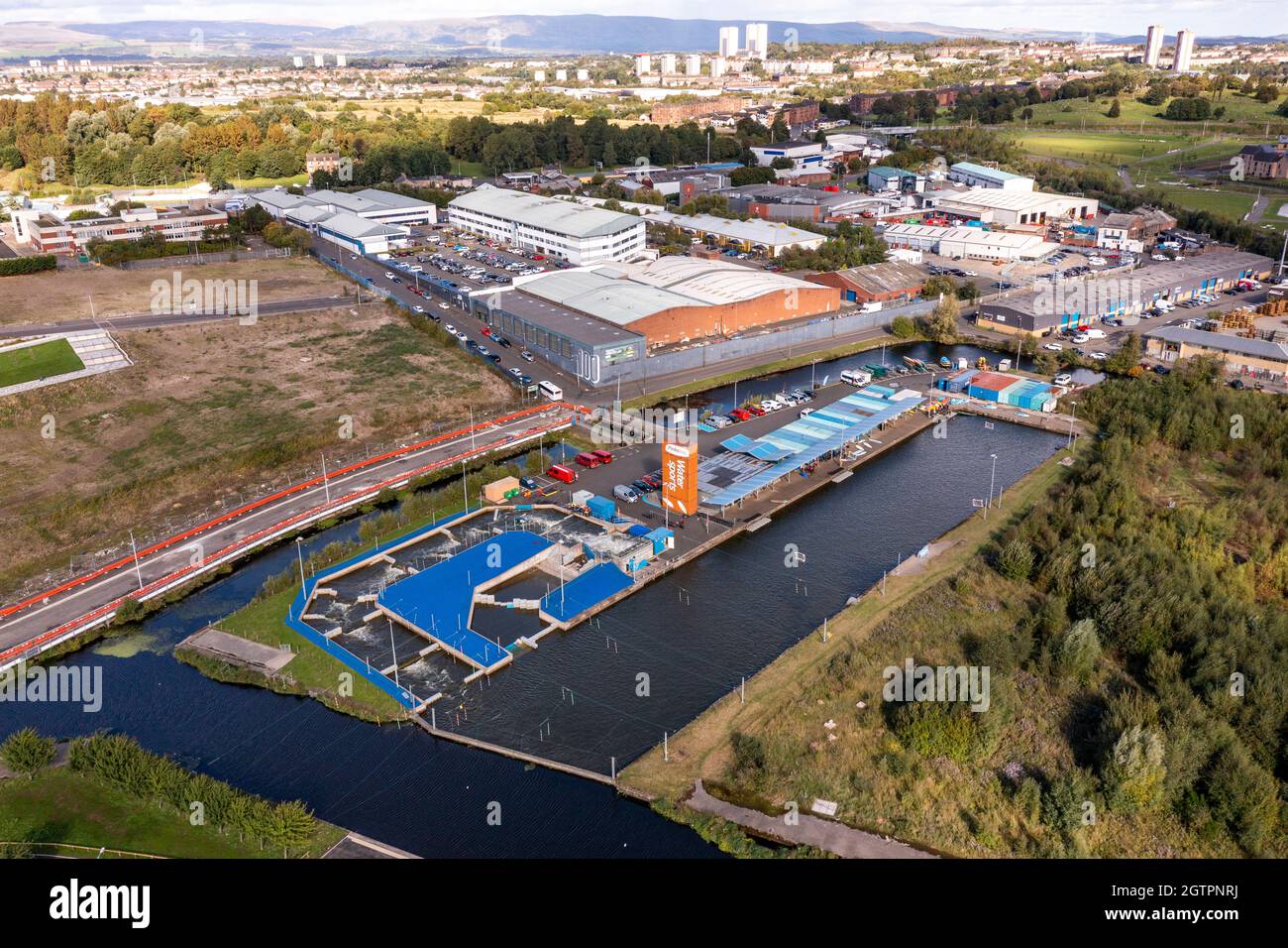 Glasgow, Scotland, UK. 29 September 2021 PICTURED: Pinkston Watersports ...