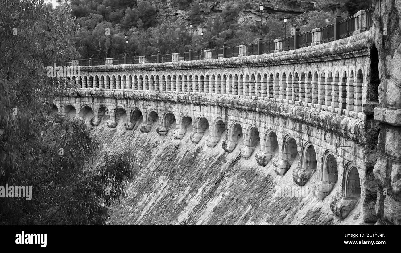 The Wall Of A Dam In Spain Stock Photo Alamy