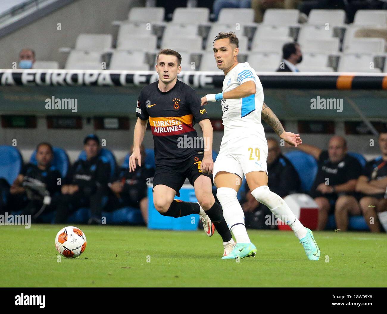 Fanion OM Marseille Vs Galatasaray – Europa League 2022 – Fanion De Collection Pour Supporters