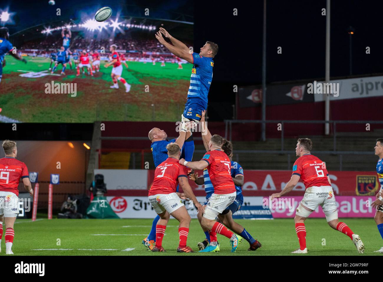 Adre smith hi-res stock photography and images - Alamy