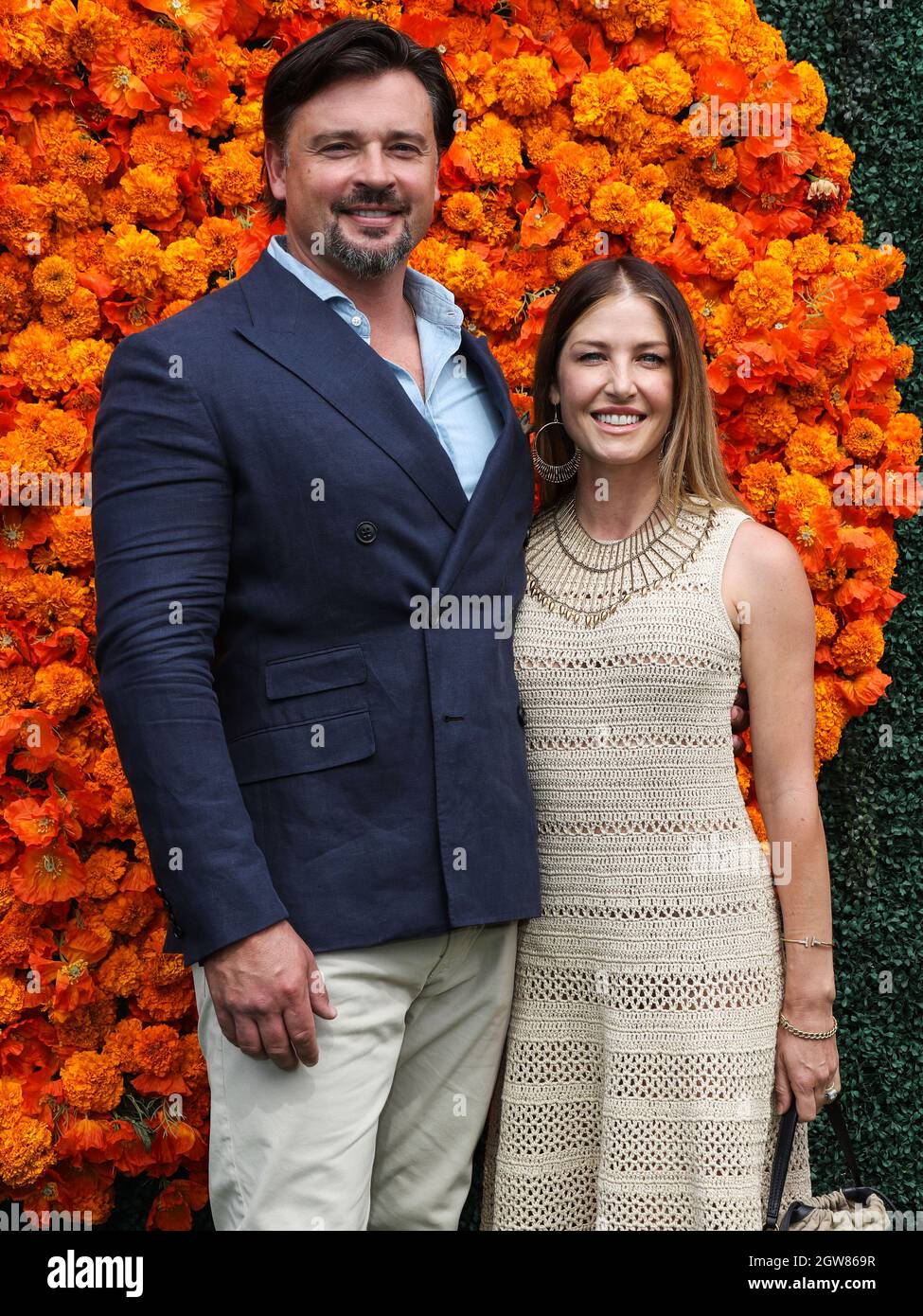 PACIFIC PALISADES, LOS ANGELES, CALIFORNIA, USA - OCTOBER 02: Actor Tom  Welling and wife Jessica Rose Lee Welling arrive at the Veuve Clicquot Polo  Classic Los Angeles 2021 held at the Will