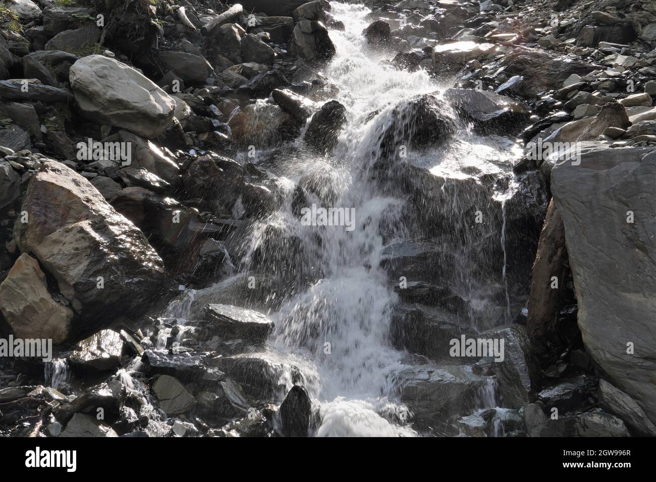 Nice water fall hi-res stock photography and images - Alamy