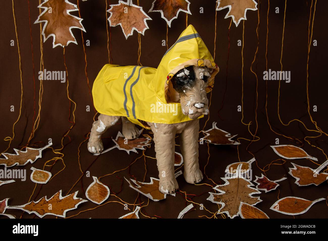 Yellow rain coat hires stock photography and images Alamy