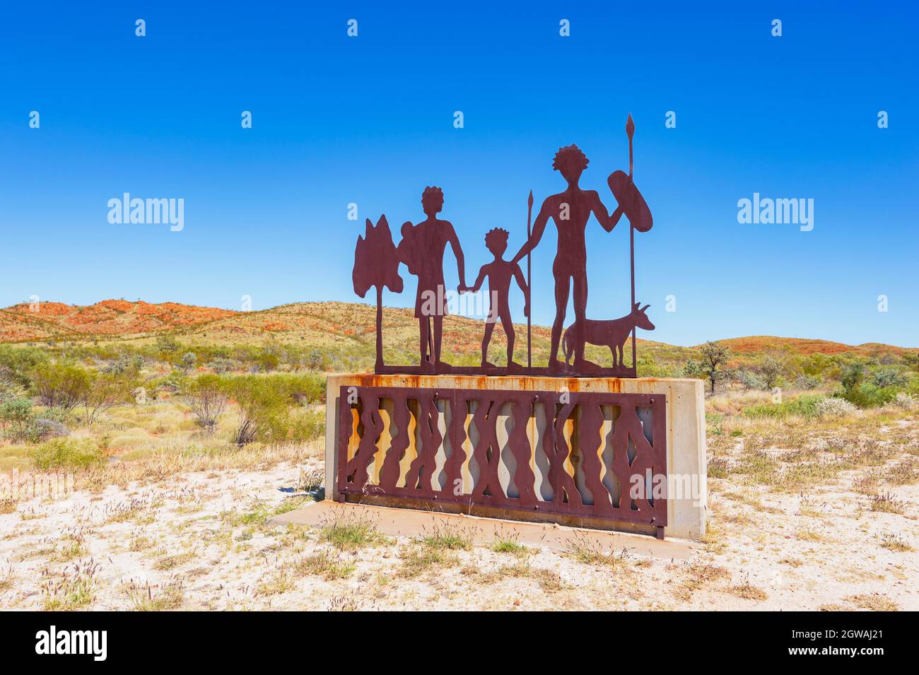 Roadside metal artwork representing an Aboriginal family, Marble Bar, Pilbara, Western Australia, Australia Stock Photo