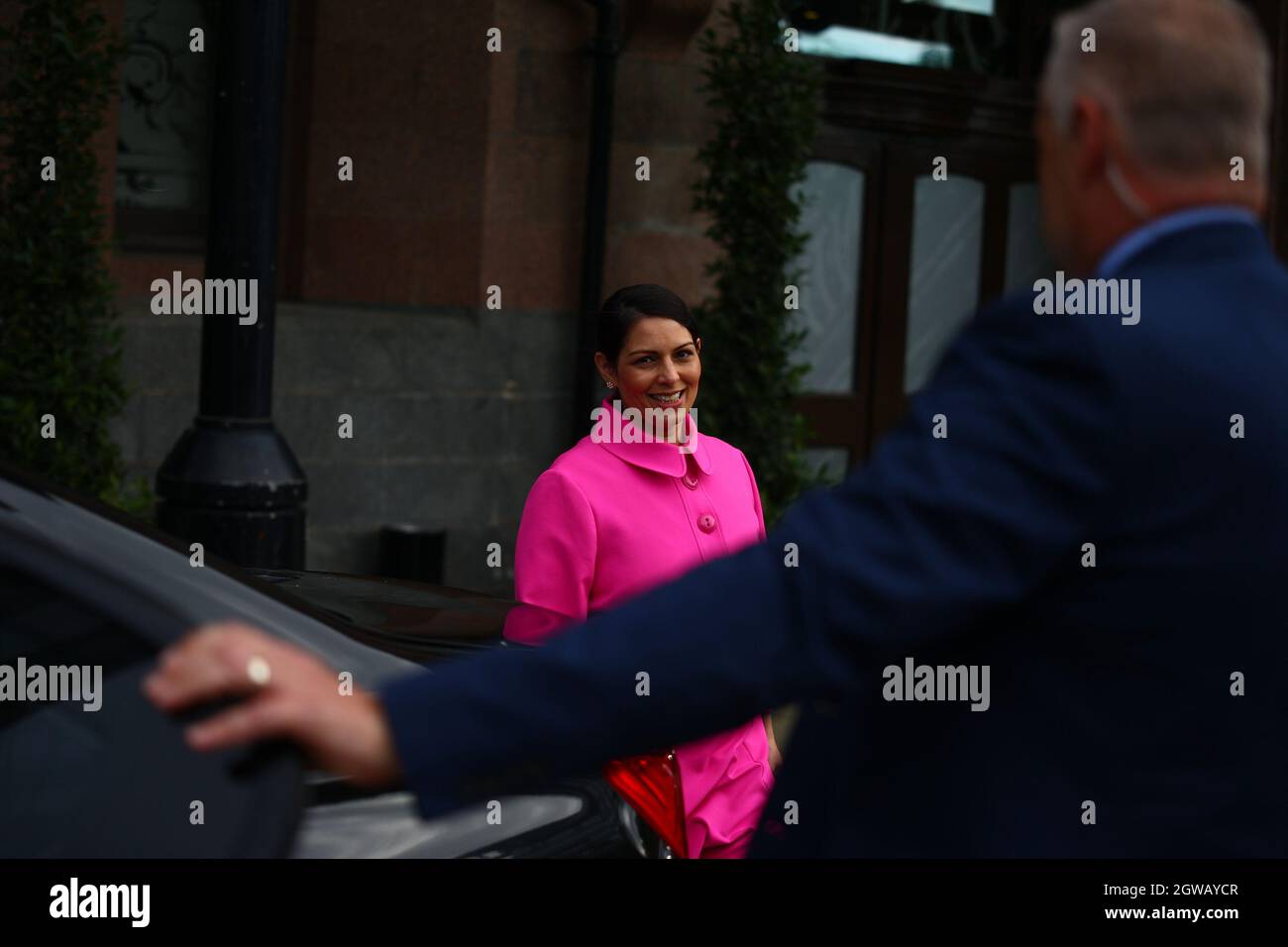 Pritti Patel exits the Midland Hotel Stock Photo