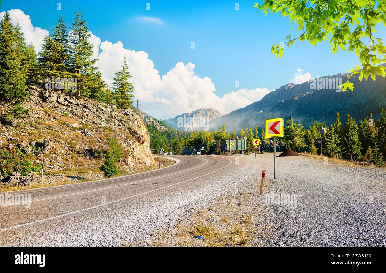 Paved expressway in the mountains of Turkey Stock Photo