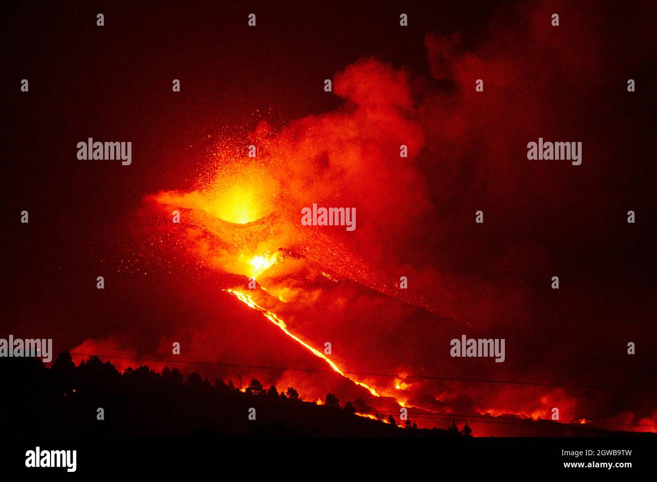 Volcanic eruption on La Palma October 2021 Stock Photo Alamy