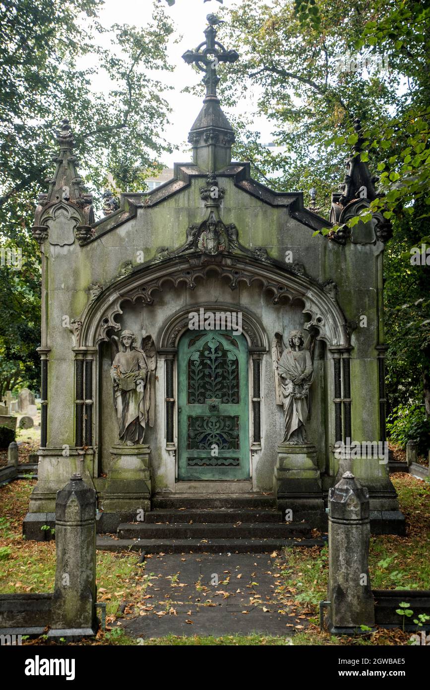 Mausoleum Victorian Hi Res Stock Photography And Images Alamy