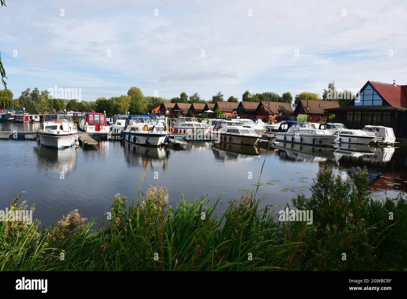 Buckden Marina, Buckden, next to Offord Cluny, Huntingdonshire, a district of Cambridgeshire, UK Stock Photo