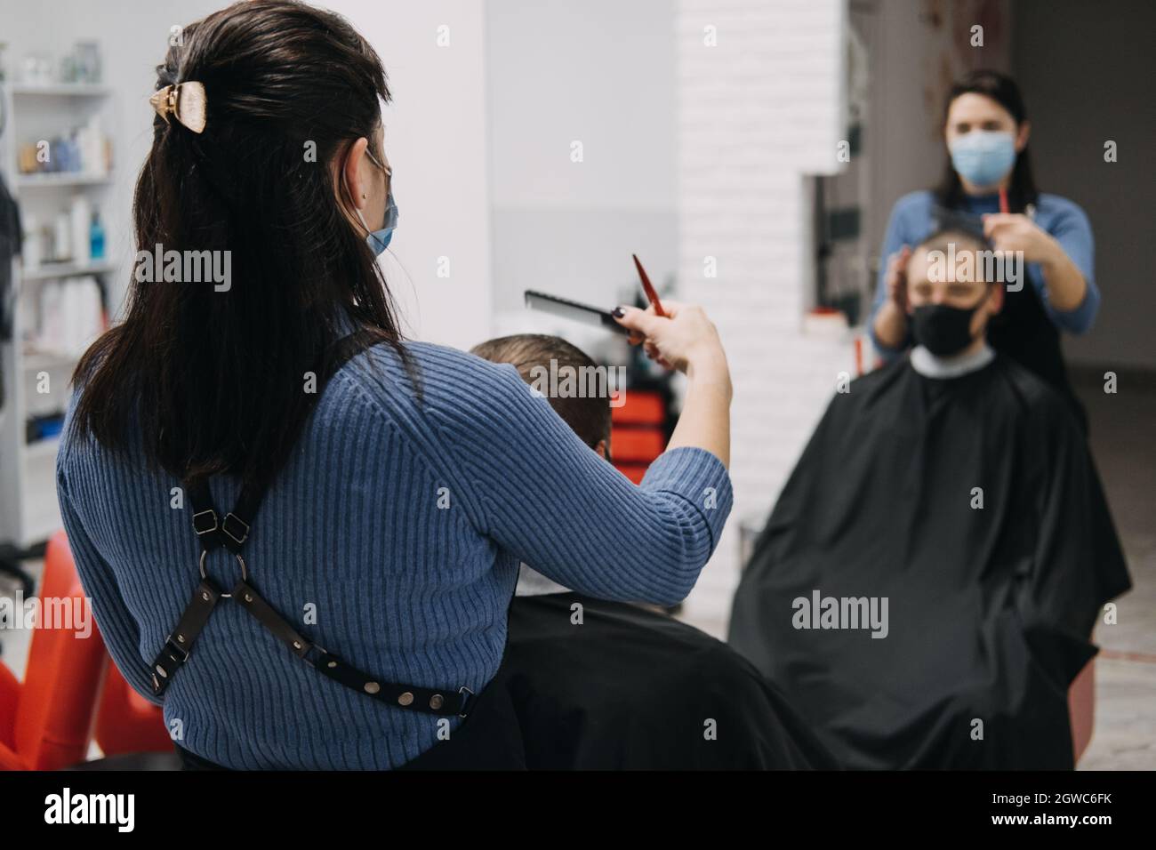 Barber shops hires stock photography and images Alamy