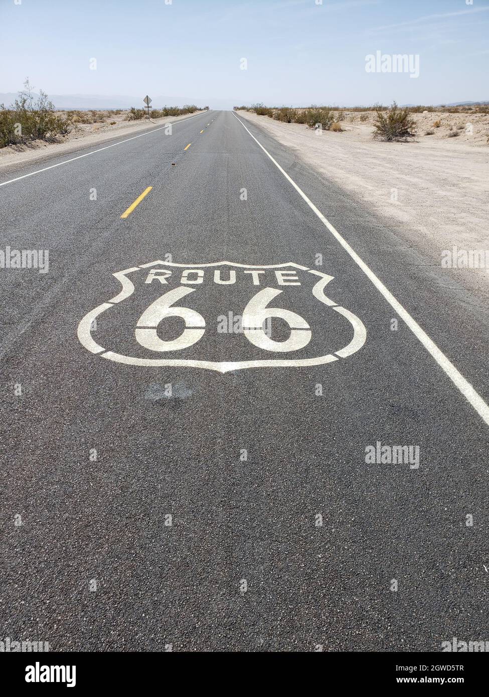 Route 66 Marking Highway Asphalt Hi Res Stock Photography And Images