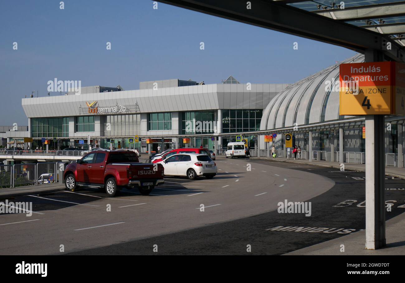 Terminal 2B, Budapest Airport, Budapest, Hungary Stock Photo - Alamy
