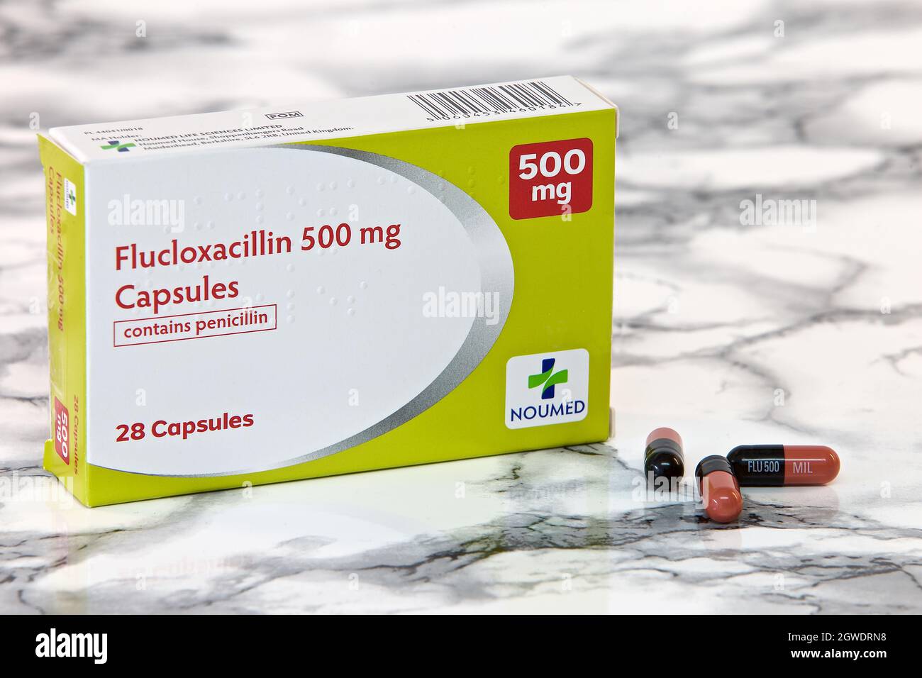 Flucloxacillin 500mg capsules Stock Photo - Alamy