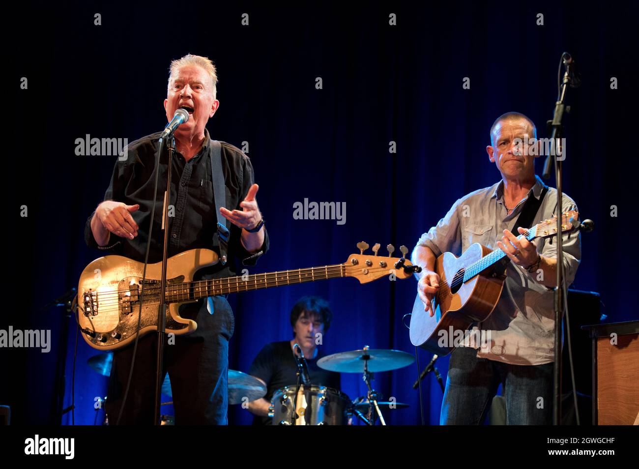 An early post-Covid 19 gig: Tom Robinson, in concert with his band, Victoria Hall, Settle, North Yorkshire, 30th September 2021 Stock Photo