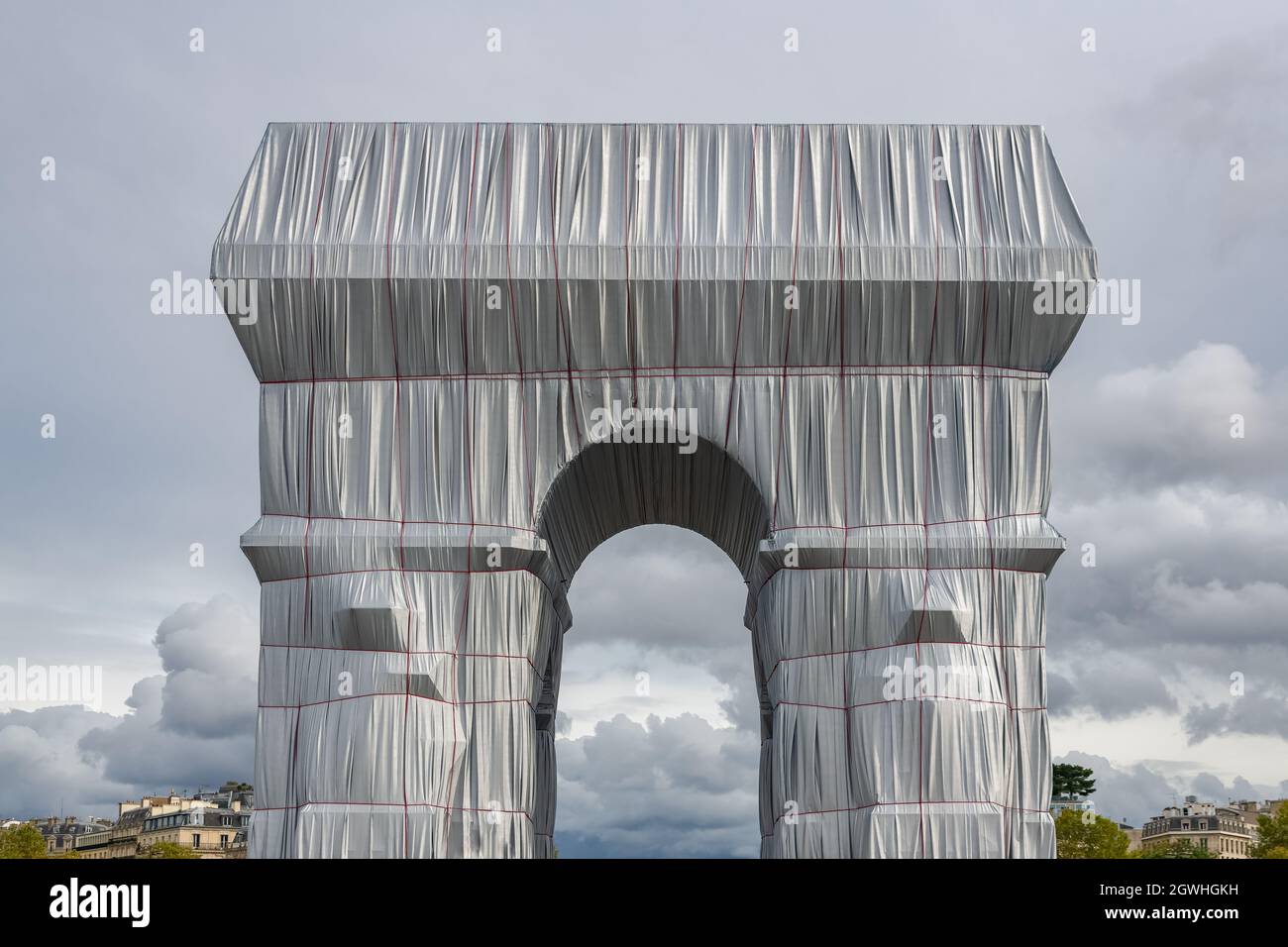 Paris, France, October 3, 2021, the Arc de Triumph wrapped Stock Photo