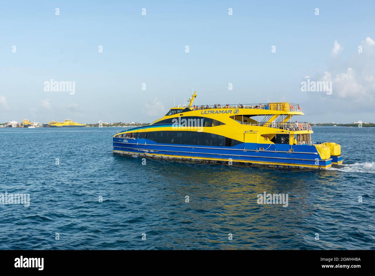 Ferry isla mujeres hires stock photography and images Alamy