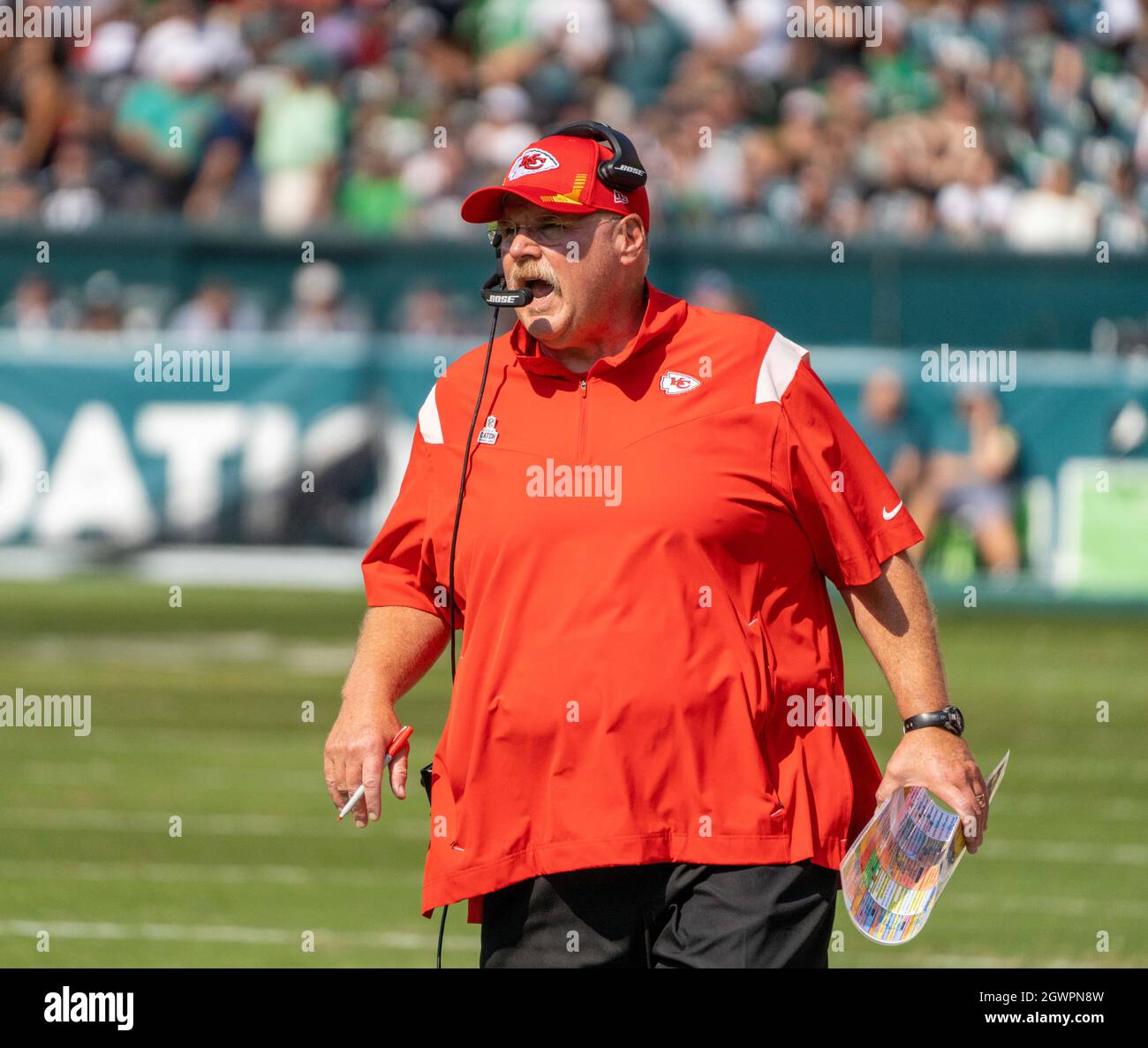 Philadelphia, Pennsylvania, USA. 3rd Oct, 2021. Chiefs head coach, ANDY REID barks out instructions during an NFL football game between the Philadelphia Eagles and the Kansas City Chiefs at Lincoln Financial Field in Philadelphia, Pennsylvania. The Chiefs won 42-30. (Credit Image: © Jim Z. Rider/ZUMA Press Wire) Stock Photo