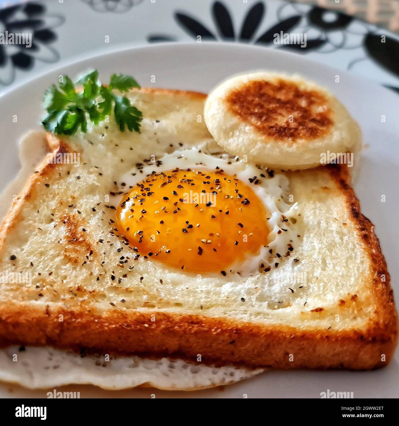 Egg In A Hole Breakfast Stock Photo Alamy