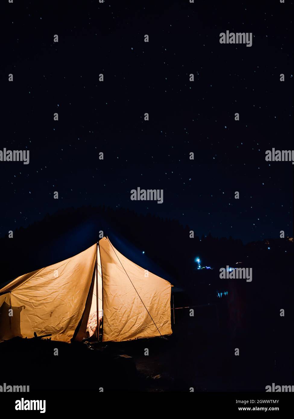 Tent Pitched At Kedarnath India Stock Photo Alamy