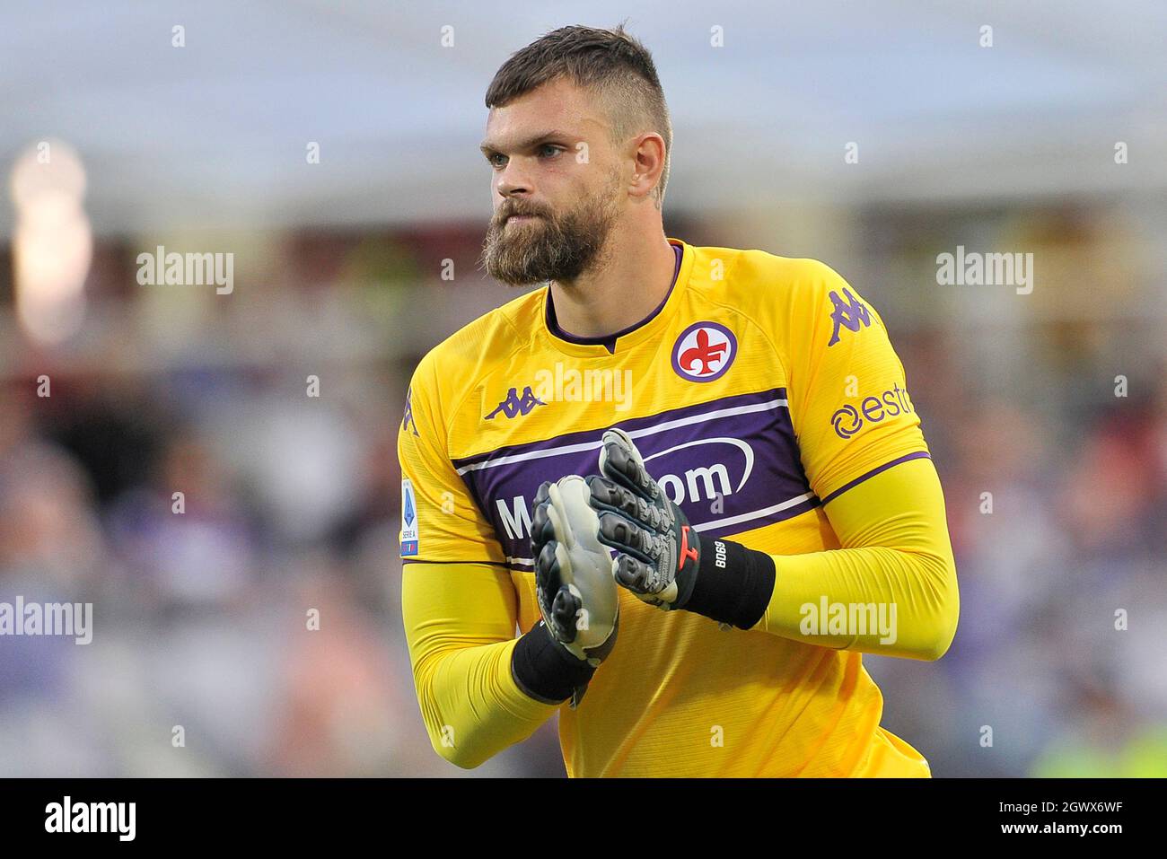Firenze, Italy. 03rd Oct, 2021. Bartlomiej Dragowski player of Fiorentina, during the match of the Italian Serie A league between Fiorentina vs Napoli final result 1-2, match played at the Artemio Franchi stadium in Florence. Florence, Italy, October 03, 2021. (photo by Vincenzo Izzo/Sipa USA) Credit: Sipa USA/Alamy Live News Stock Photo