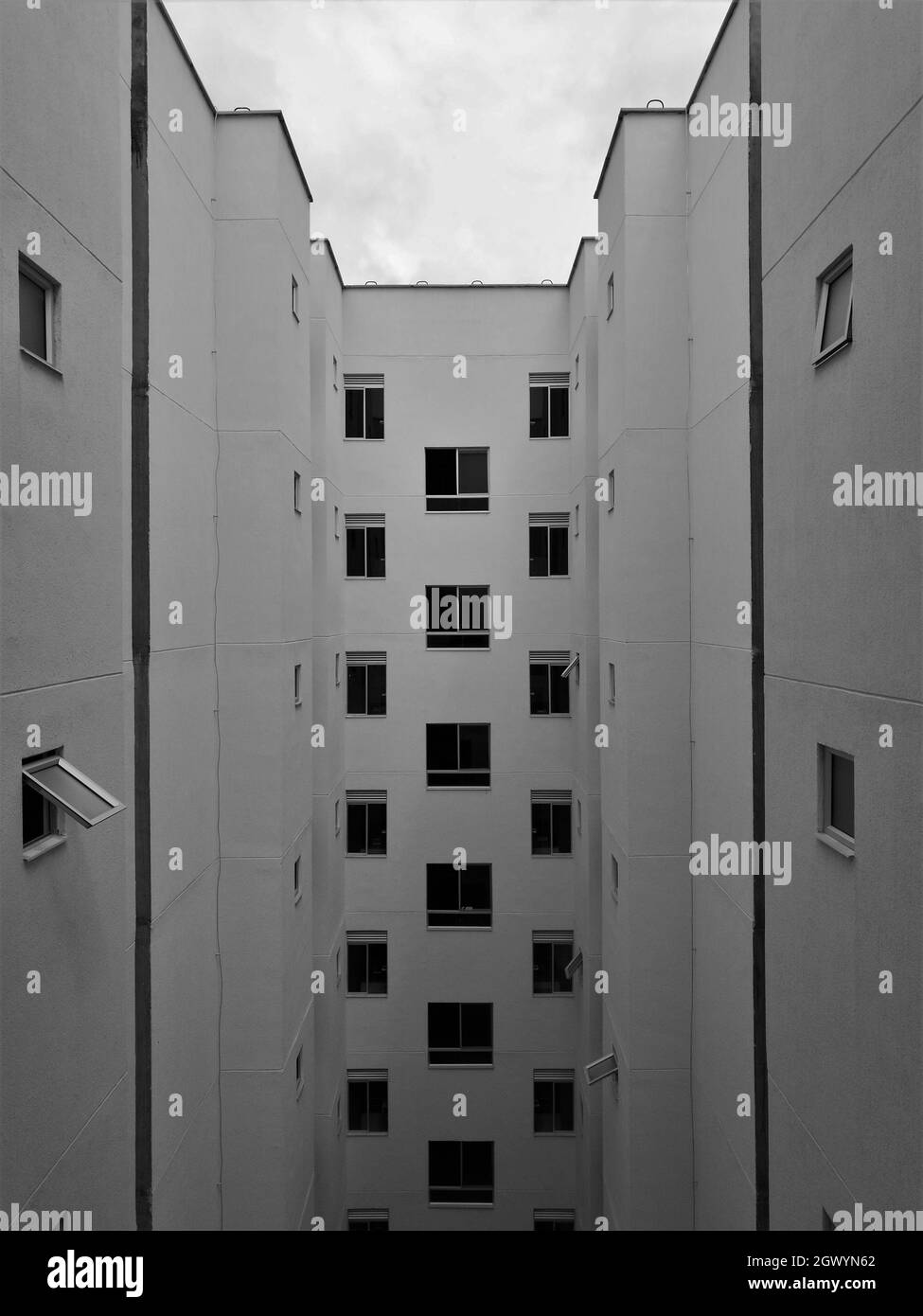 The black and white building hi-res stock photography and images - Alamy