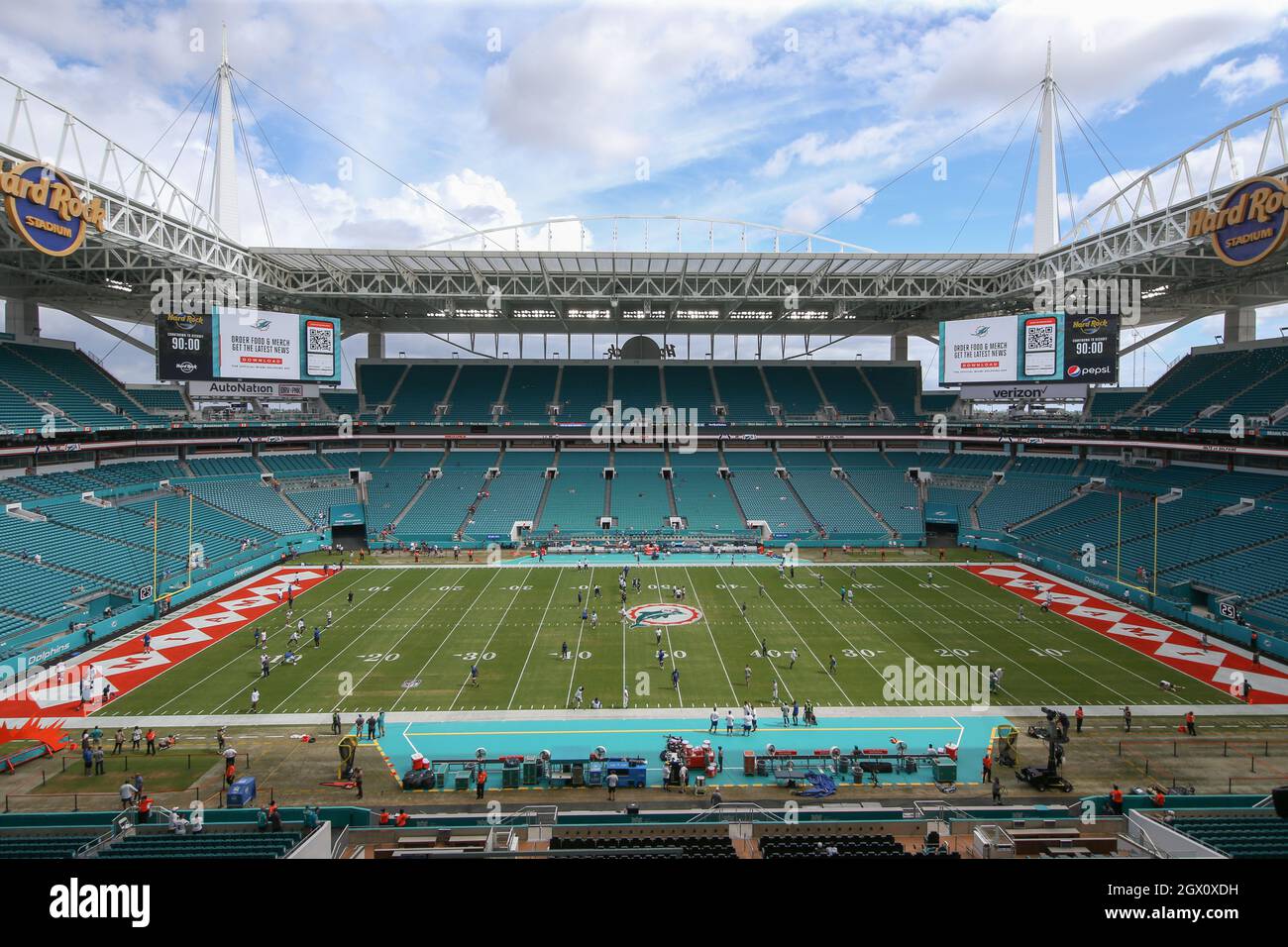 Marlins fans have only one complaint about '90s teal throwbacks