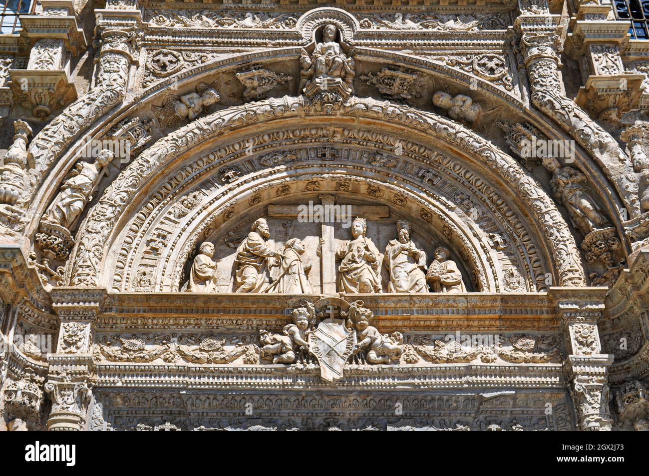 Visigoth Building Toledo, Spain, Detalhes e examples of architecture from the Roman and ...