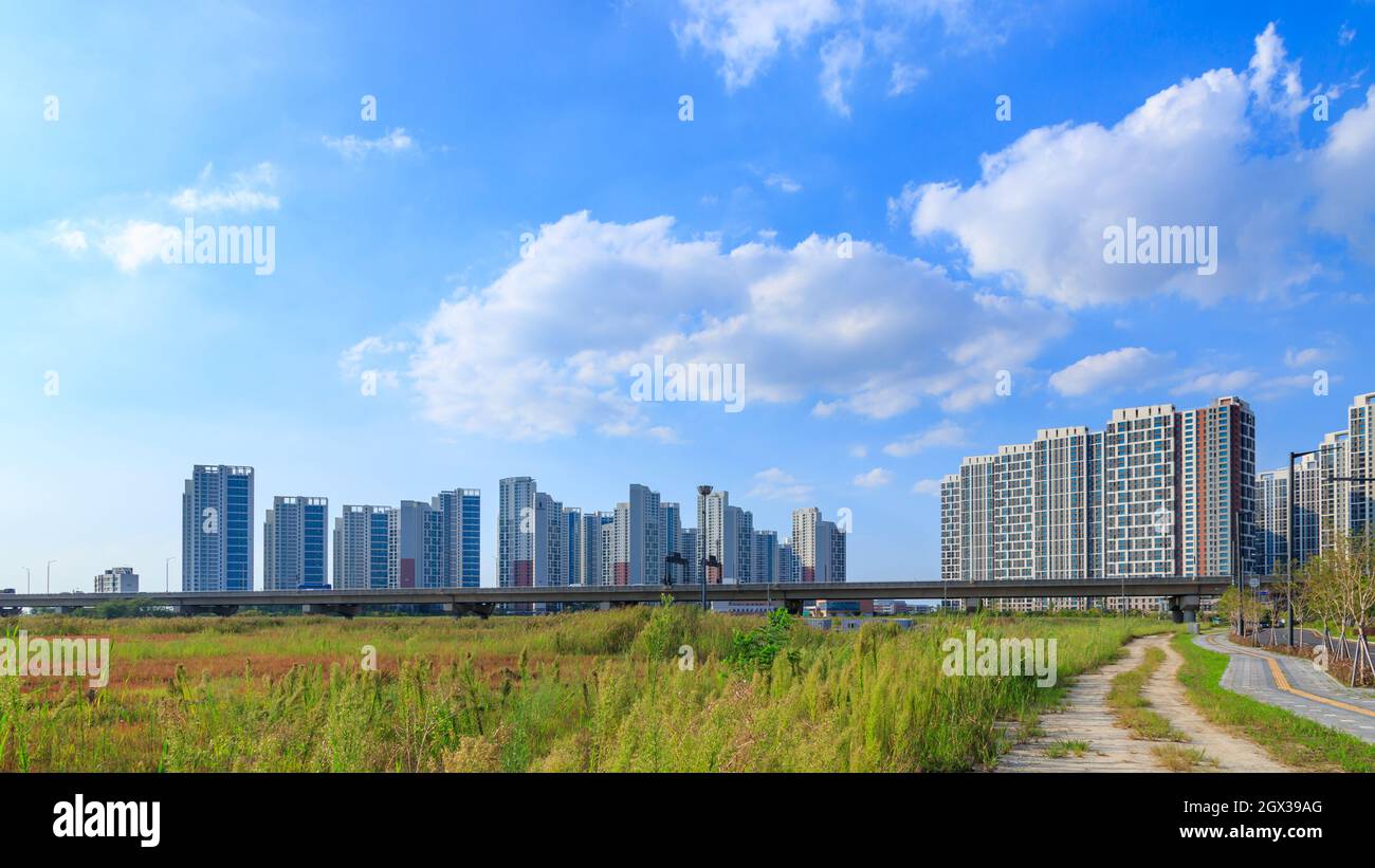 Songdo, Incheon, South Korea - September 3, 2021 : Incheon Songdo International Cityscape. Songdo International City Lake Scenery. Stock Photo