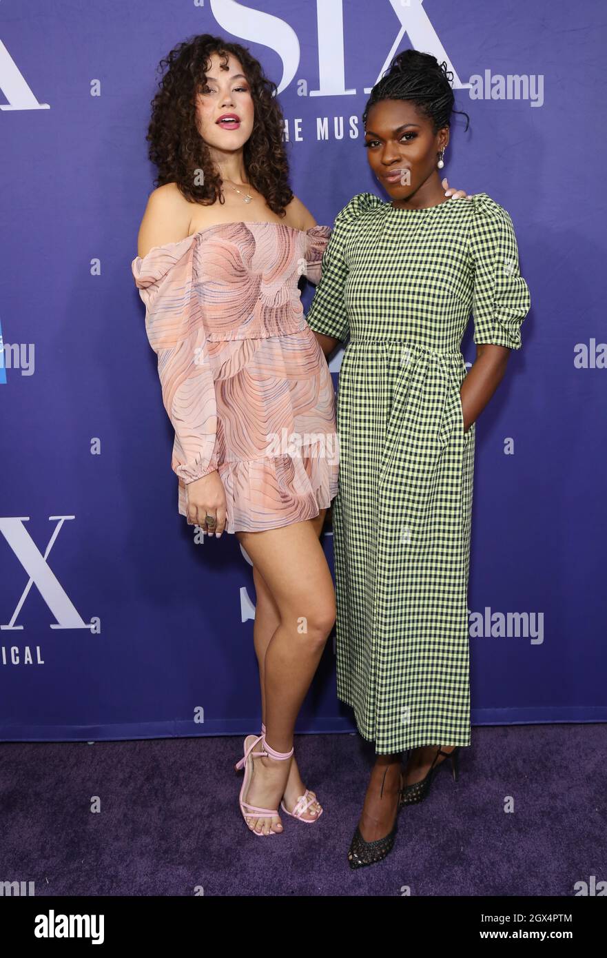 New York, NY, USA. 3rd Oct, 2021. Solea Pfeiffer and guest arrive at