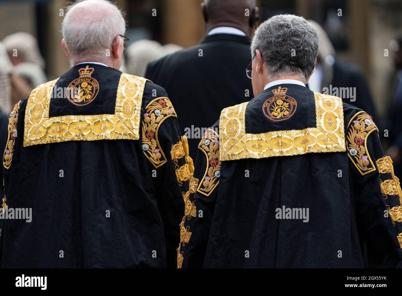 LONDON - OCTOBER 1: The annual Judges Service took place at Westminster Abbey in London today, October 1, 2021. At the start of the legal year the Lord Chancellor, Dominic Raab, Judges, Q.C’s and senior legal figures, walk in a procession from Westminster Abbey to the Houses of Parliament, for a reception hosted by the Lord Chancellor. The custom dates back to the Middle Ages, when the judges prayed for guidance at the start of the legal year. Photo by David Levenson/Alamy Stock Photo