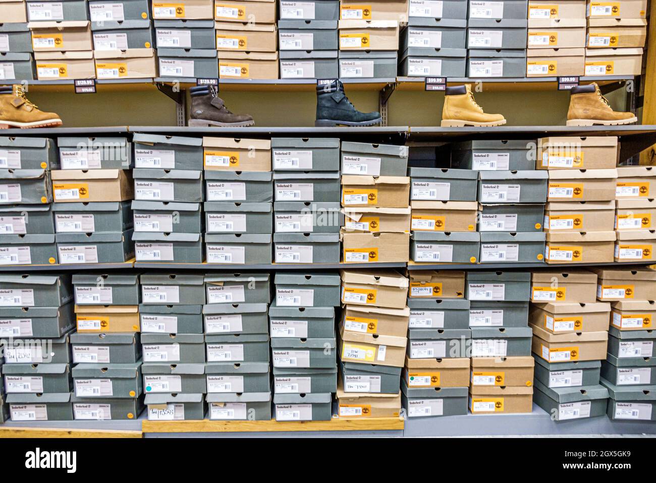 Timberland stores hi-res stock photography and images - Alamy