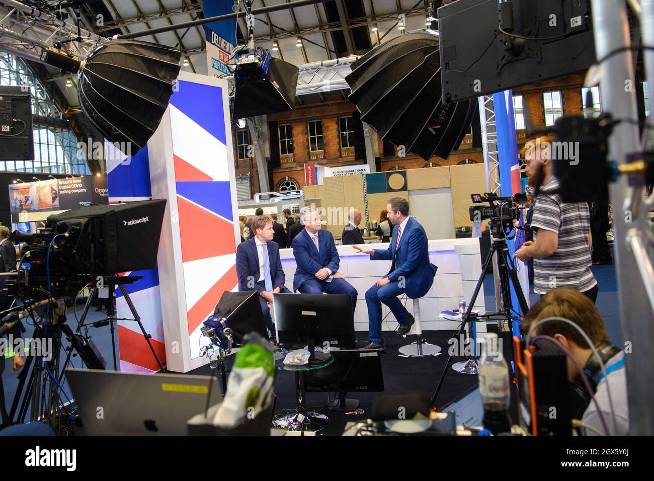 Manchester, UK. 4 October 2021. Broadcaster GB News live studio at the Conservative Party Conference in Manchester. Picture date: Monday October 4, 2021. Photo credit should read: Matt Crossick/Empics/Alamy Live News Stock Photo