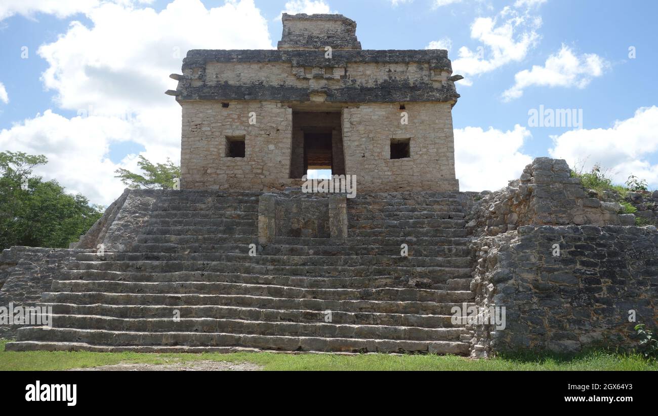 Mayan Archaeological Site Dzibilchaltun, the seven dolls house Stock Photo