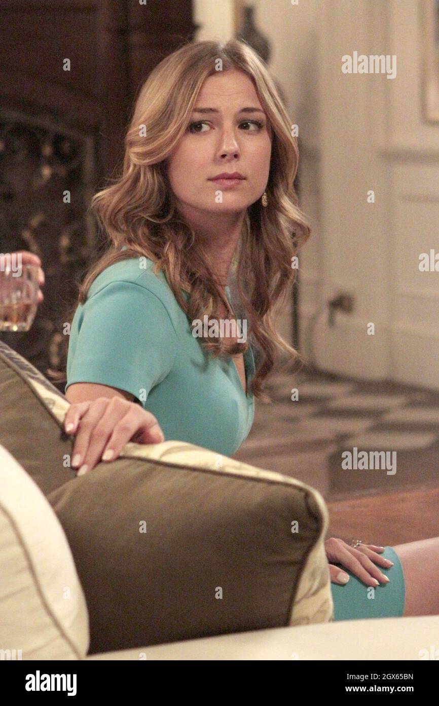 Los Angeles. CA. USA. Emily VanCamp in the ©ABC Studios series : Revenge-  season 3 (2013) Ref:LMK106-46232-181213 Supplied by LMKMEDIA. Editorial  Only. Landmark Media is not the copyright owner of these Film, image size:866x1390