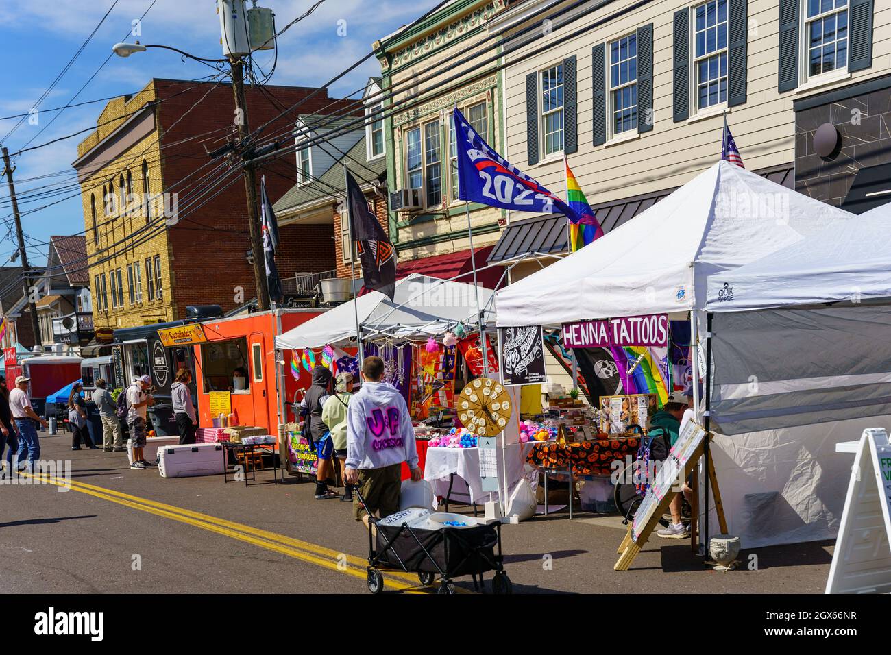 New Holland, PA, USA - October 2, 2021: Multiple food and game stands open at the annual community street fair in a small community in Lancaster Count Stock Photo