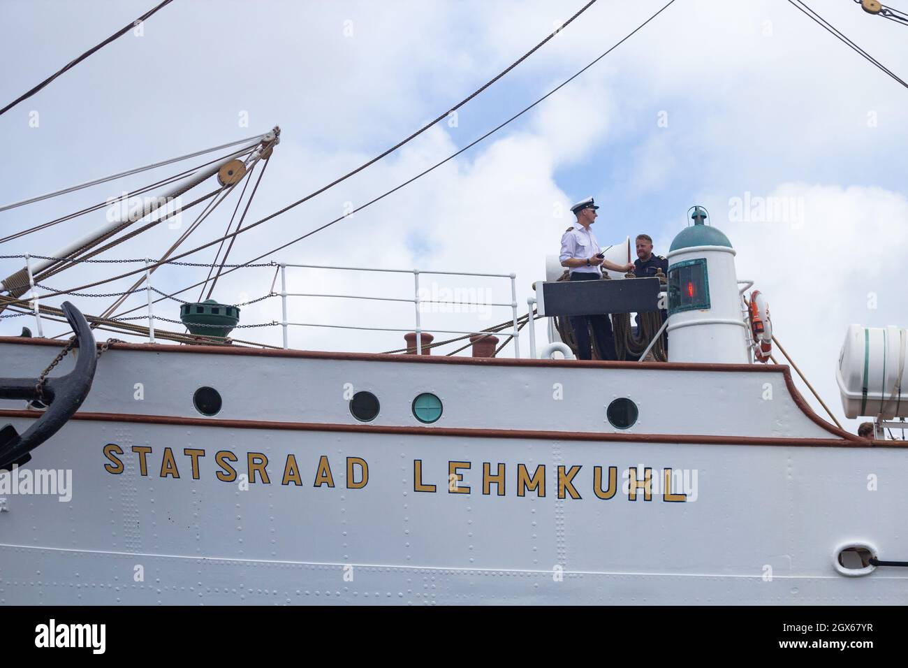 Gran Canaria, Canary Islands, Spain. 4th October, 2021. Norwegian tall  ship, Statsraad Lehmkuhl, departing Las Palmas on Gran Canaria following a  four day visit on its 'One Ocean Expedition' world voyage. In