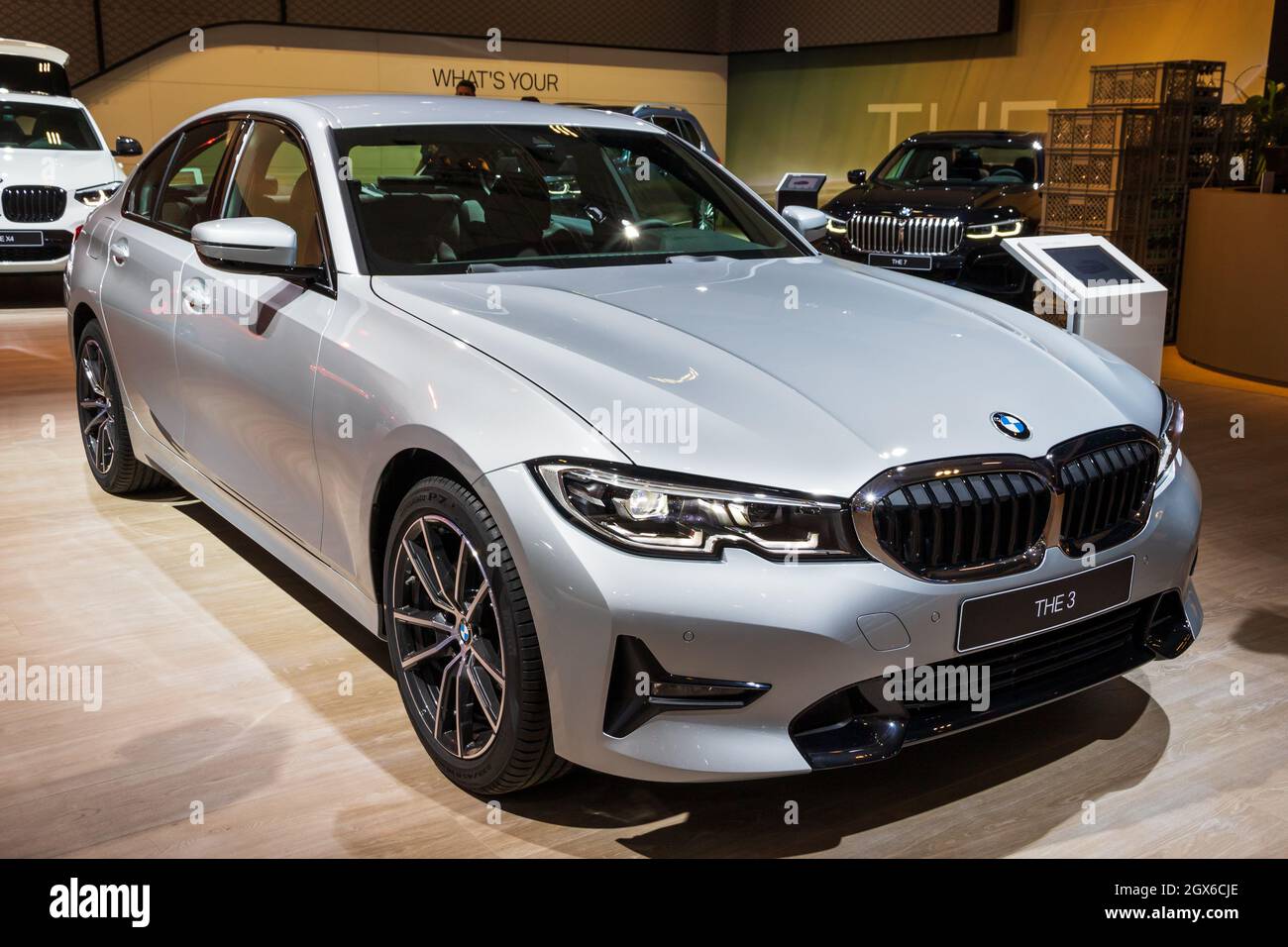 Bmw 3 series hi-res stock photography and images - Alamy