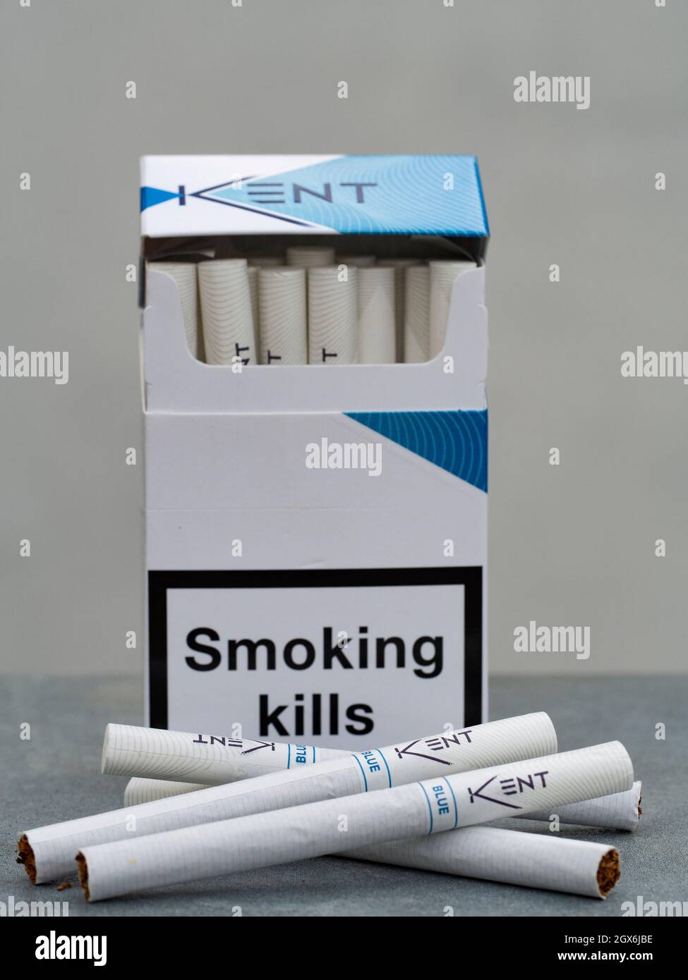 Kiev, Ukraine. 04th Oct, 2021. In this photo illustration, a pack of Kent Blue Cigarettes, made by British American Tobacco with a government warning 'Smoking Kills' seen displayed. (Photo by Igor Goiovniov/SOPA Images/Sipa USA) Credit: Sipa USA/Alamy Live News Stock Photo