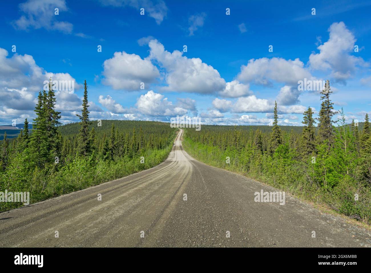 Canada, Yukon Territory, Top of the World Highway (aka Yukon Hwy 9), 79mi. mostly gravel road connects West Dawson with Alaska Stock Photo