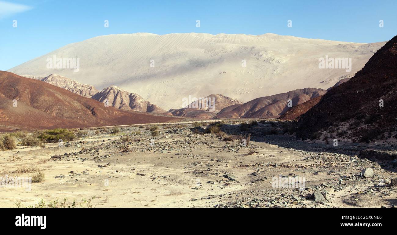 Cerro Blanco sand dune, one of the highest dunes on the world located