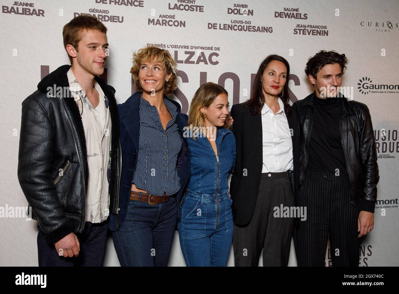 Benjamin Voisin, Cecile de France, Jeanne Balibar, Salome Dewaels, Vincent  Lacoste attending the premiere of Illusions Perdues held at the UGC  Normandie in Paris, France on October 4, 2021. Photo by David