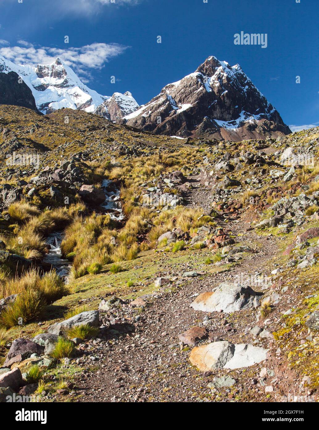 Nevado auzangate hi-res stock photography and images - Alamy