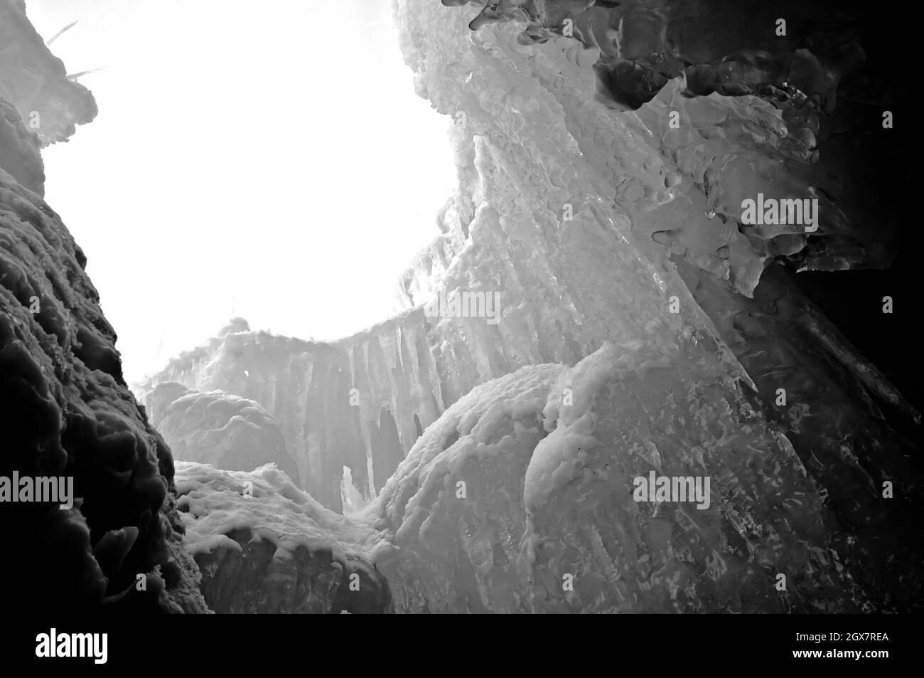 mall-of-america-ice-castles-in-bloomington-minnesota-stock-photo-alamy