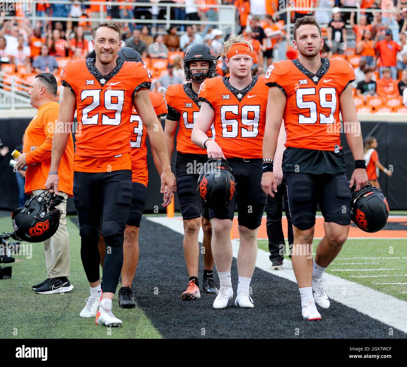 Tom Hutton Hi Res Stock Photography And Images Alamy